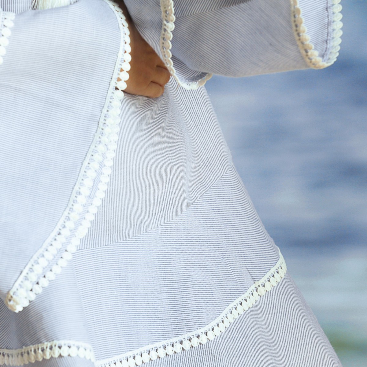 Платье с рукавами