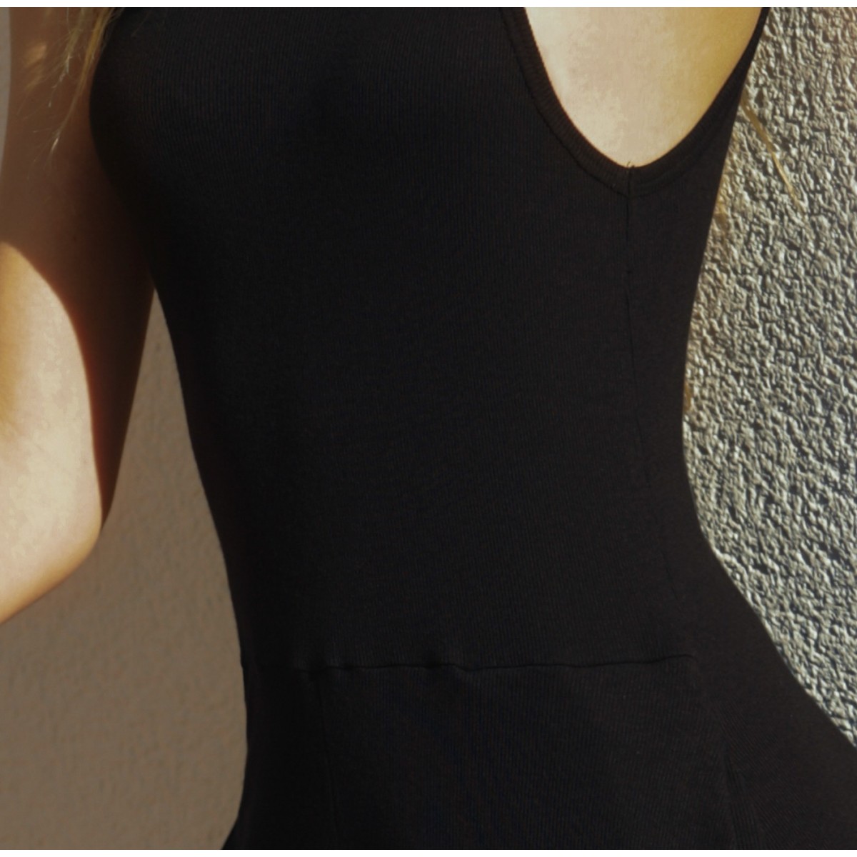 Черный комбинезон