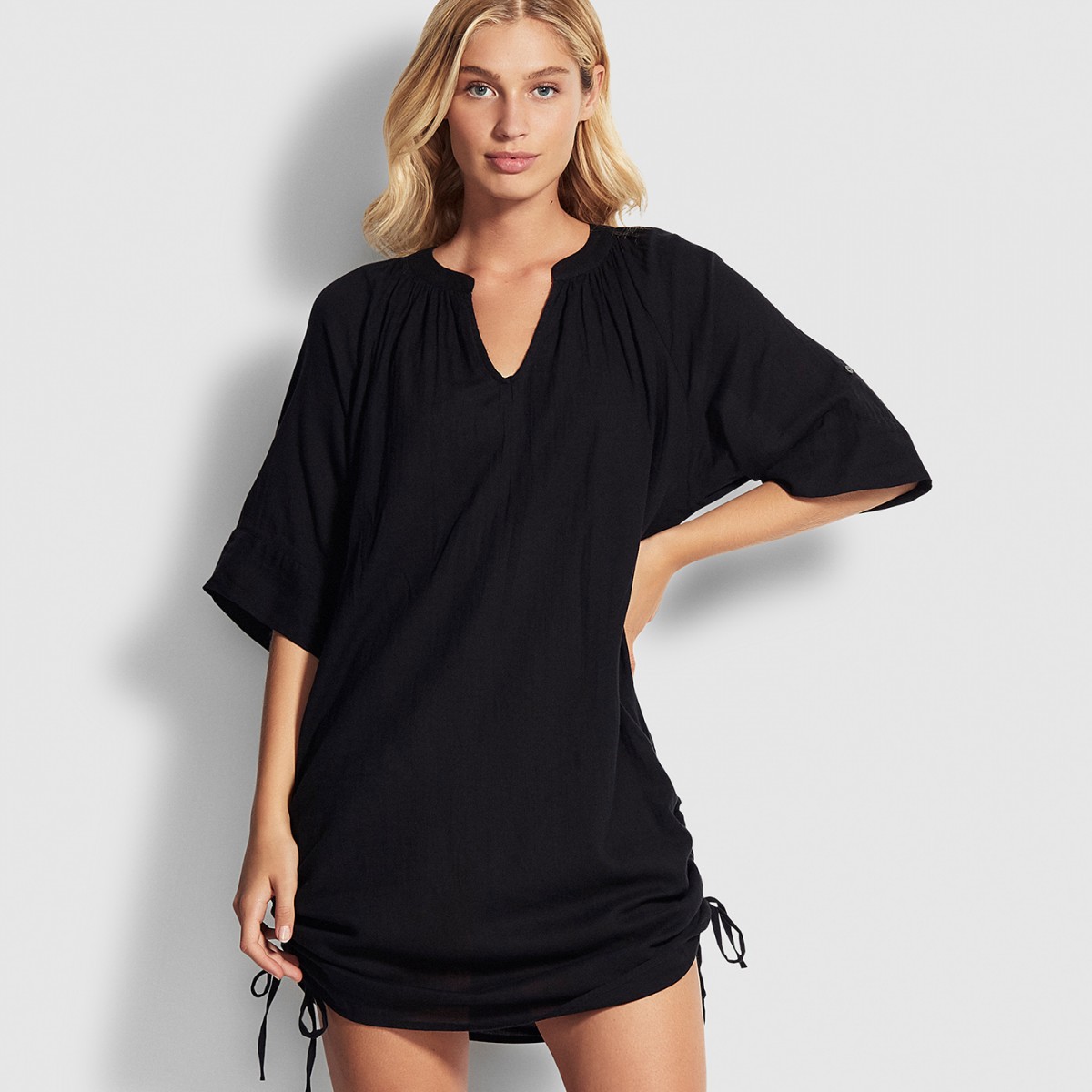 Черная пляжная туника