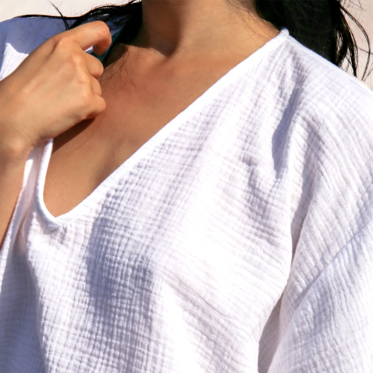 Белые пляжные шорты