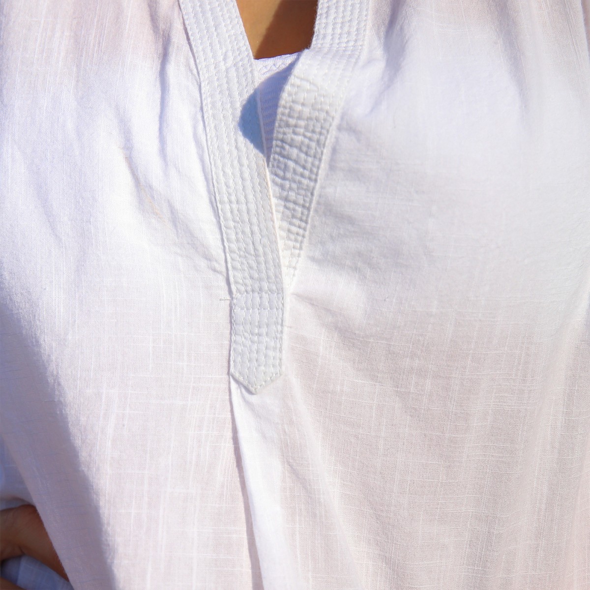 Белая туника для пляжа