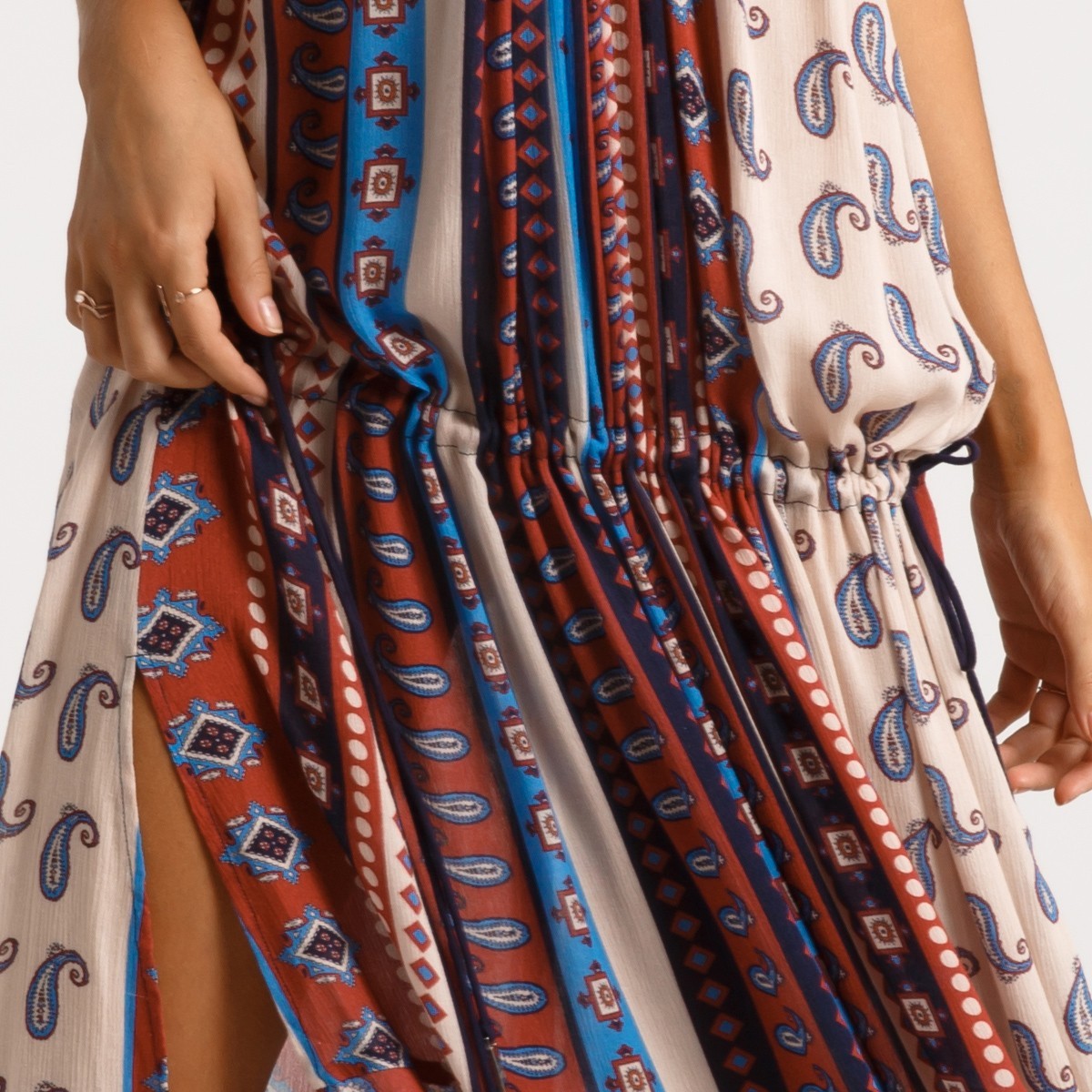 Платье макси